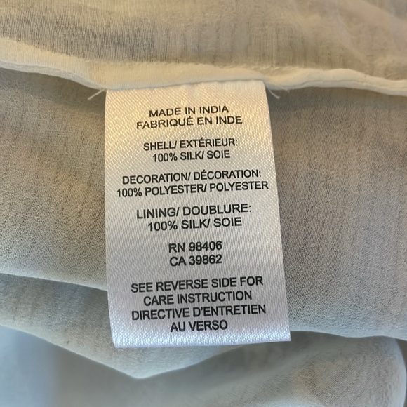 Sequined Striped Long Tank w/Silk Cream Piping Size Large by Theory - Picture 11 of 11